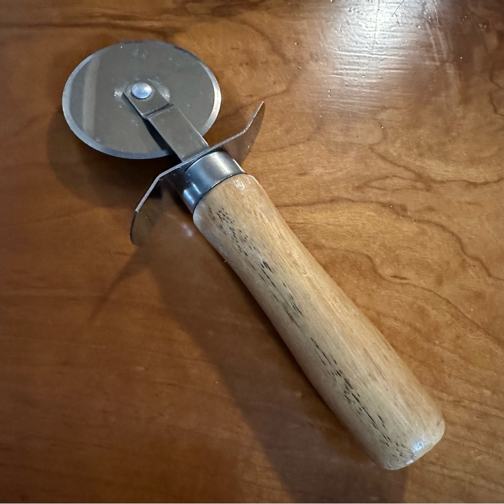 Good Cook Pizza Cutter - 7.5” Stainless Steel Slicer with Solid Wood Handle